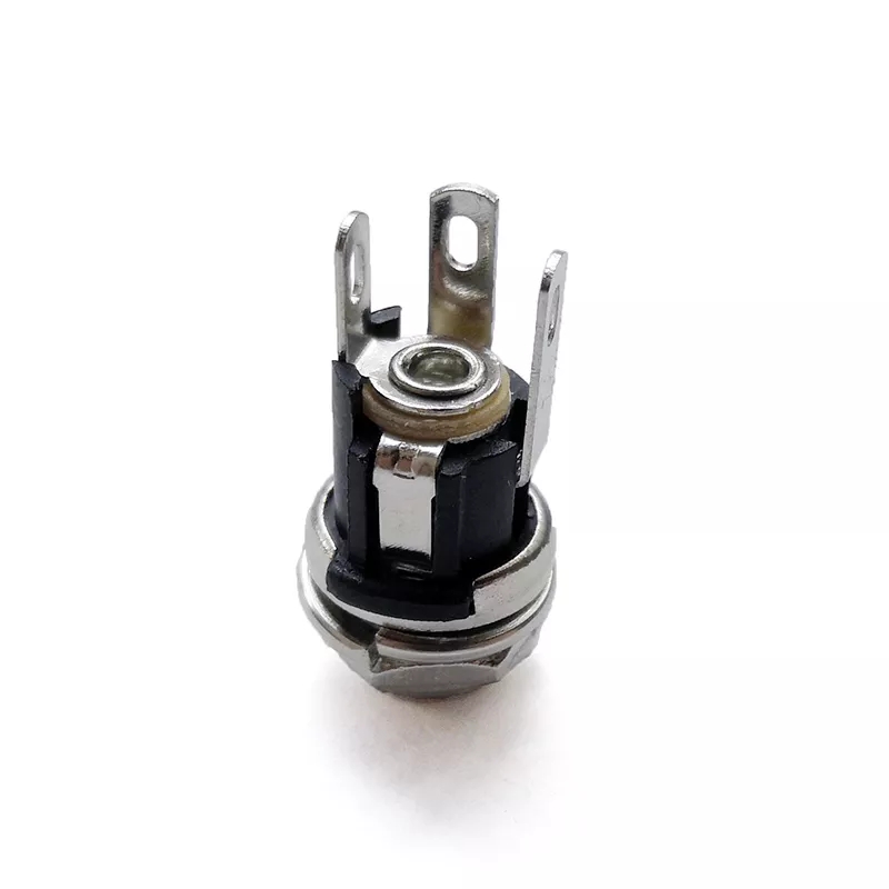 IC-258A%20DC%20ŞASE%205.5X2.1MM%20METAL%20ÜSTTEN%20SOMUNLU